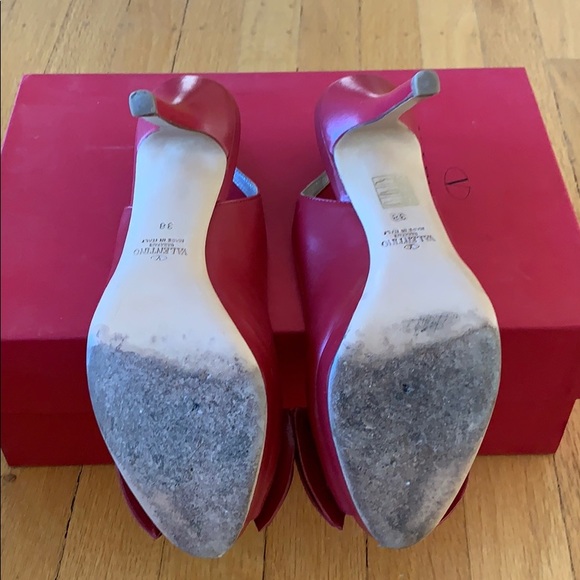 Heels - Picture 4 of 8